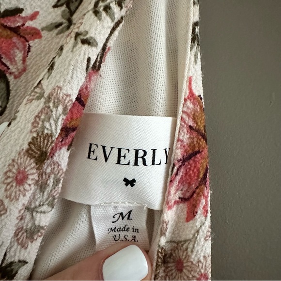 High-Neck Everly Dress - Picture 3 of 3